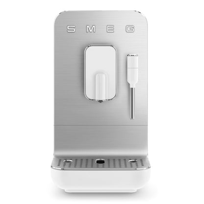 SMEG Kompakter Kaffeevollautomat mit Dampflanze