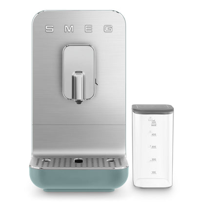 SMEG Kompakter Kaffeevollautomat mit Milchfunktion